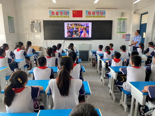固镇县仲兴中心小学 安全宣传走进校园